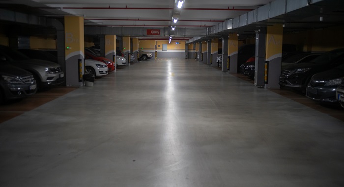 固化剂地坪施工技巧：实现高质量的施工效果