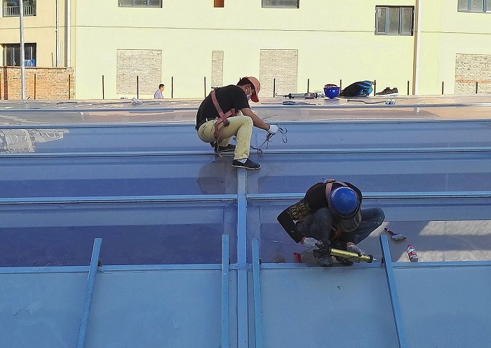 彩钢屋面翻新方案的环保特性与可持续性