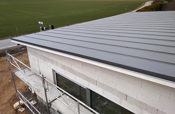 彩钢屋面翻新工程中的质量保证与验收标准