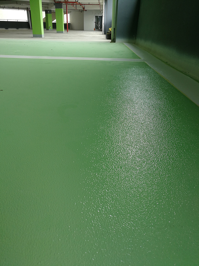 环氧超耐磨地坪怎样施工？