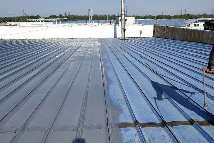 彩钢屋面翻新底漆施工:技术与注意事项