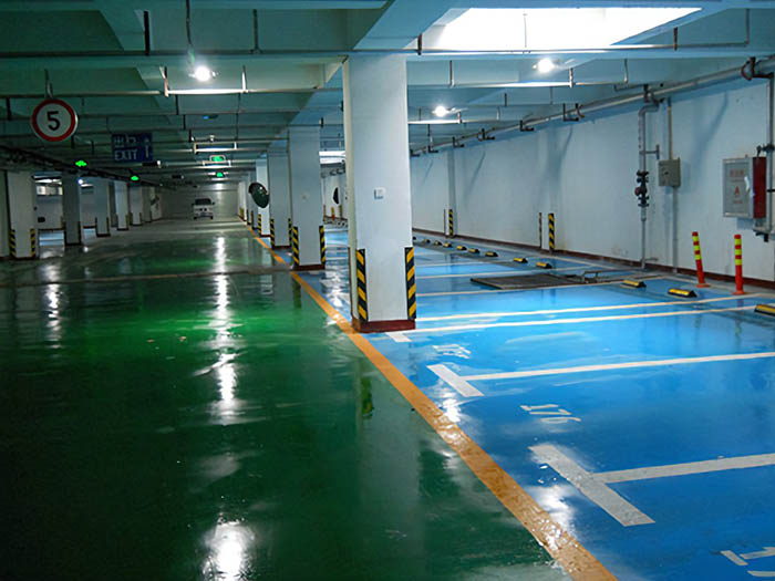 环氧地坪和耐磨地坪:工业地面保护的最佳选择