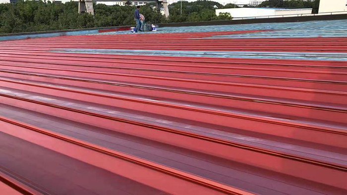 彩钢屋面翻新喷漆:提升屋面防腐防水效果的最佳选择